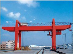 <b>龙门吊的远程操控技术存在哪些潜在风险</b>