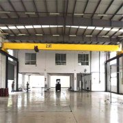 <b>5 吨悬挂式行车相比落地行车优势在哪</b>