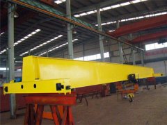 <b>16 吨欧式行吊保障重载作业稳定高效</b>